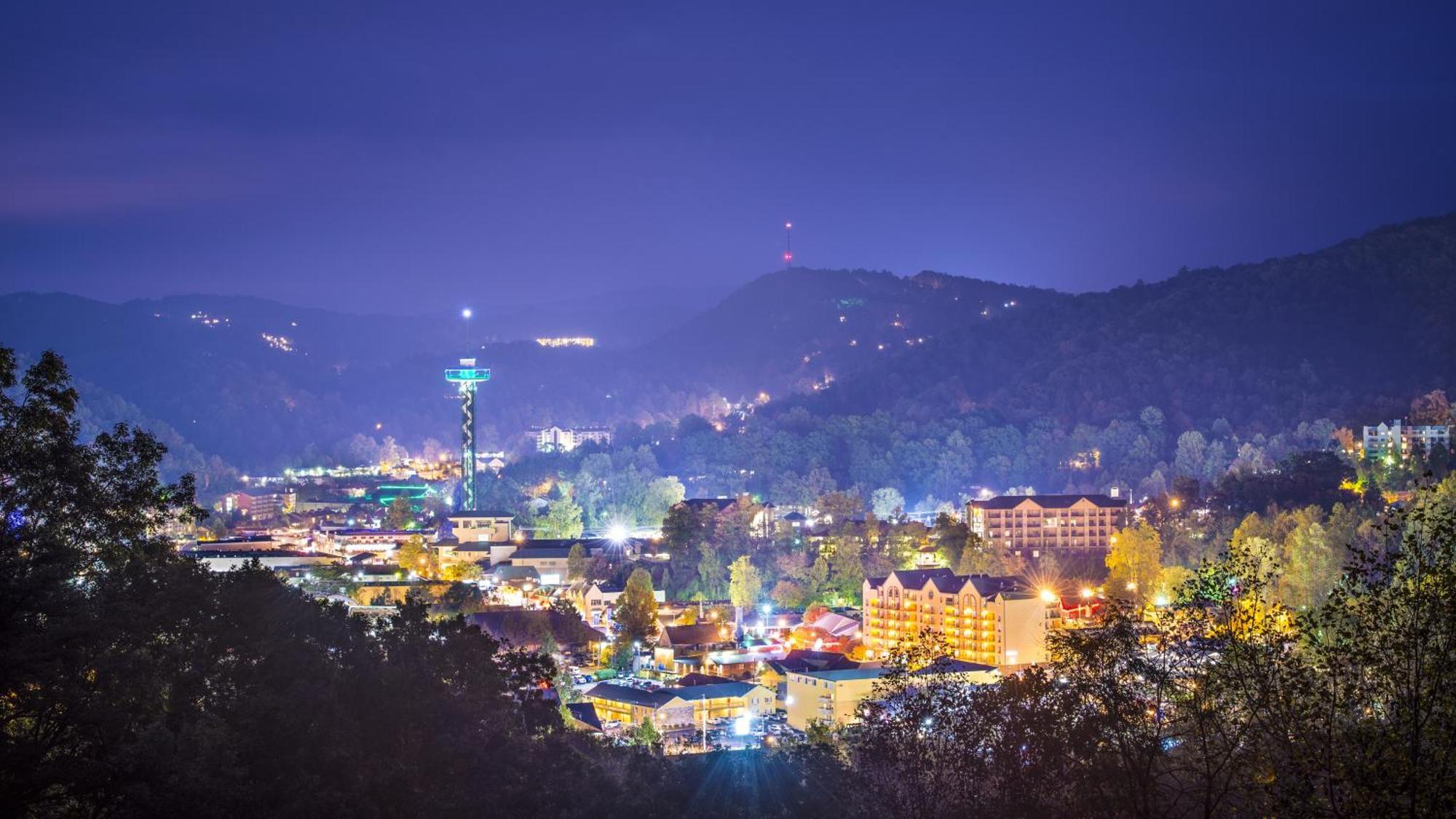 Mountain Eden, Hot Tub, Resort Pool, Wifi, 1089 Free Tickets Each Paid Day, Dollywood And More Gatlinburg Exteriér fotografie