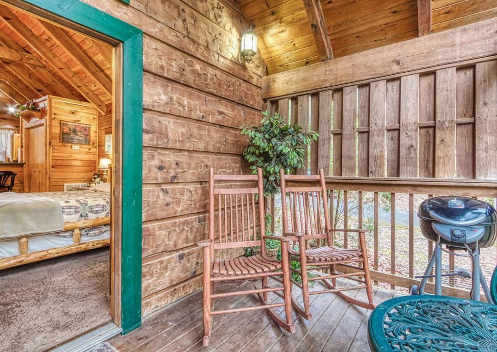 Mountain Eden, Hot Tub, Resort Pool, Wifi, 1089 Free Tickets Each Paid Day, Dollywood And More Gatlinburg Exteriér fotografie